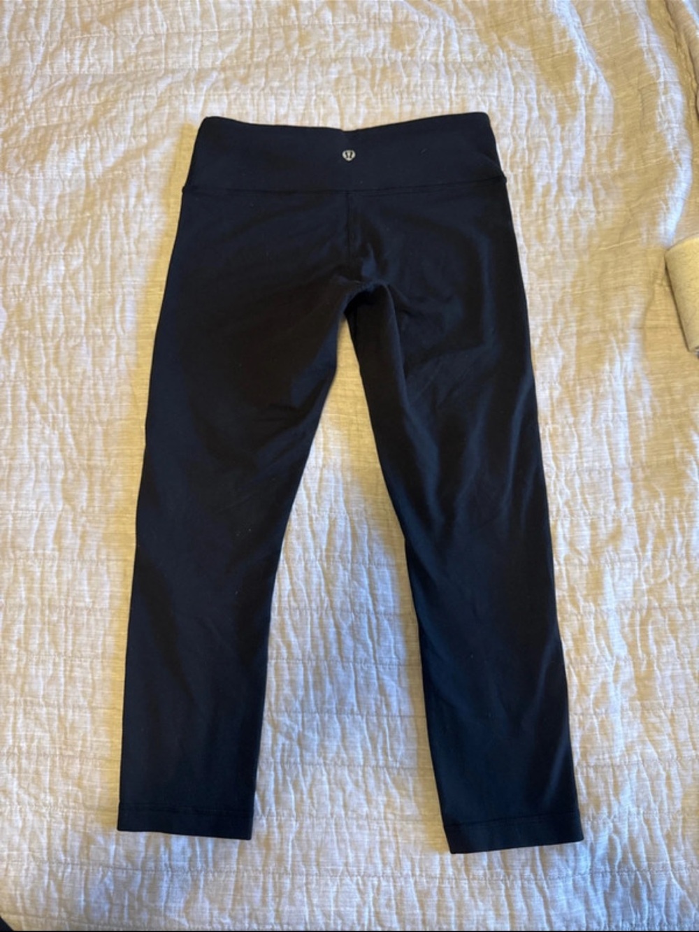 Lululemon wunder under cropped leggings size 4